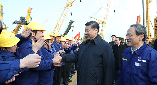 中共中央總書記、國家主席、中央軍委主席習(xí)近平親臨徐工集團(tuán)考察調(diào)研