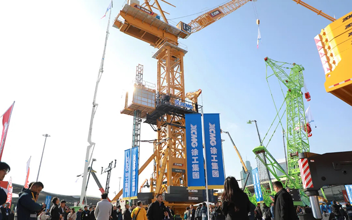 bauma CHINA 2024丨徐工塔式起重機(jī)、智能施工升降機(jī)火熱亮相