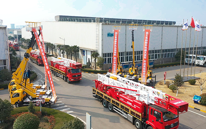 綠色修井效率再刷新，徐工電動(dòng)修井機(jī)批量發(fā)車