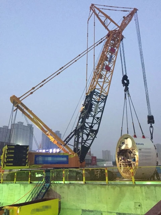 賦能軌交建設(shè)，徐工穩(wěn)穩(wěn)‘吊’打難題